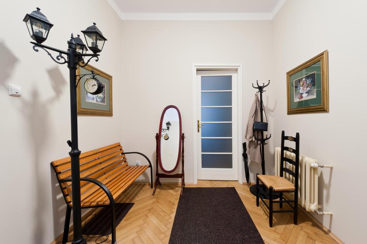 - Loftaffair Apartment